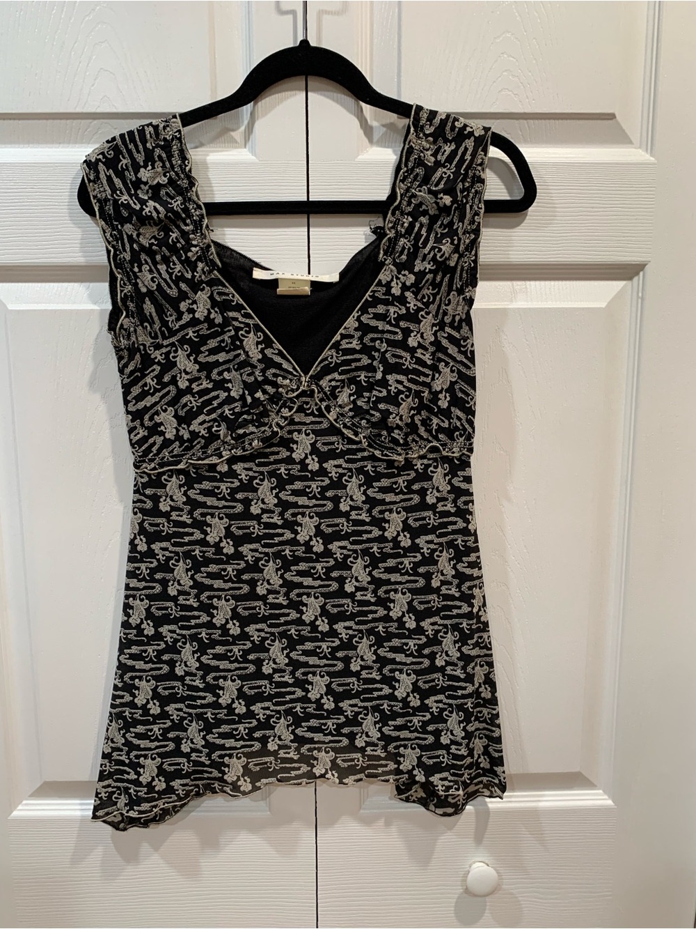 Max Studio Black & Cream Patterned V-Neck Camisole
